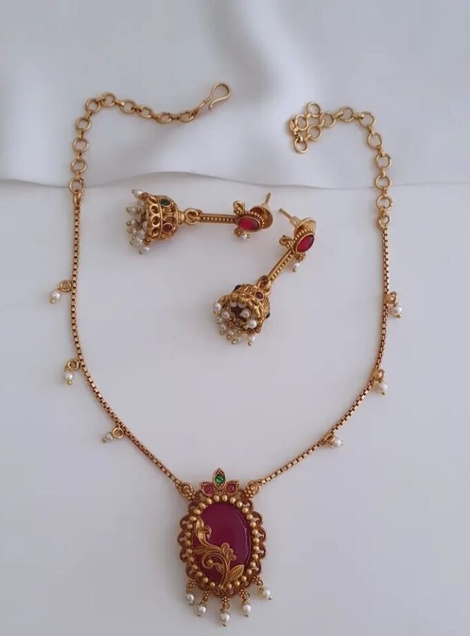 NECKLACE-A3955 RUBY