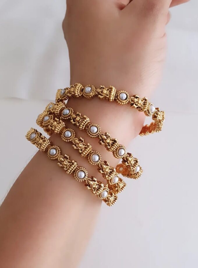 BANGLE PEARL SET OF FOUR-A3978