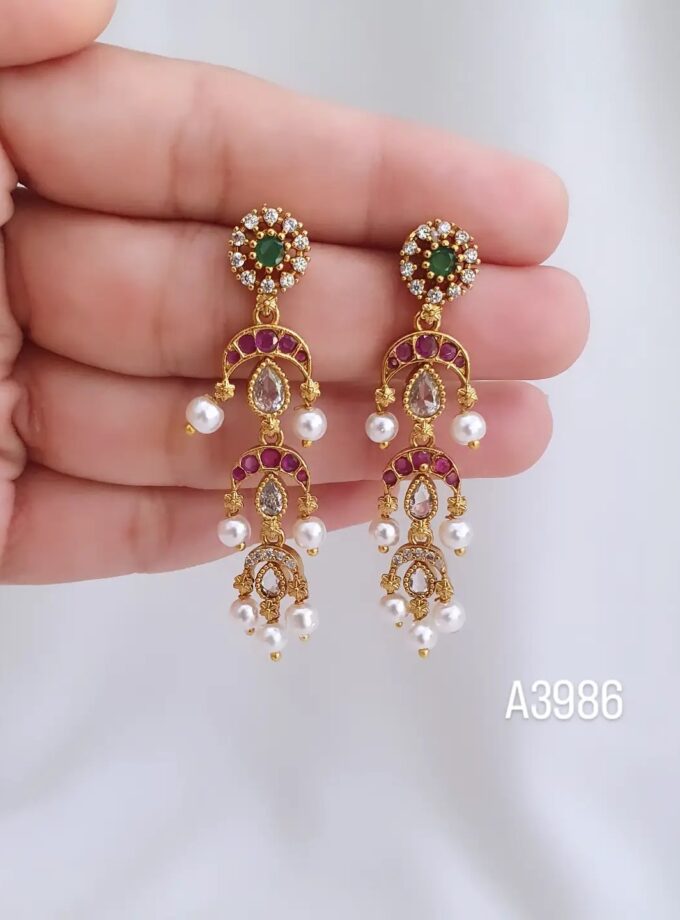AD STONE PREMIUM EARRING-A3986