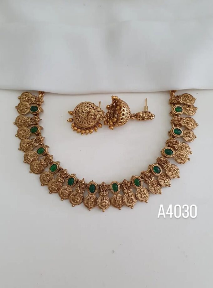 NECKLACE COIN-A4030 GREEN