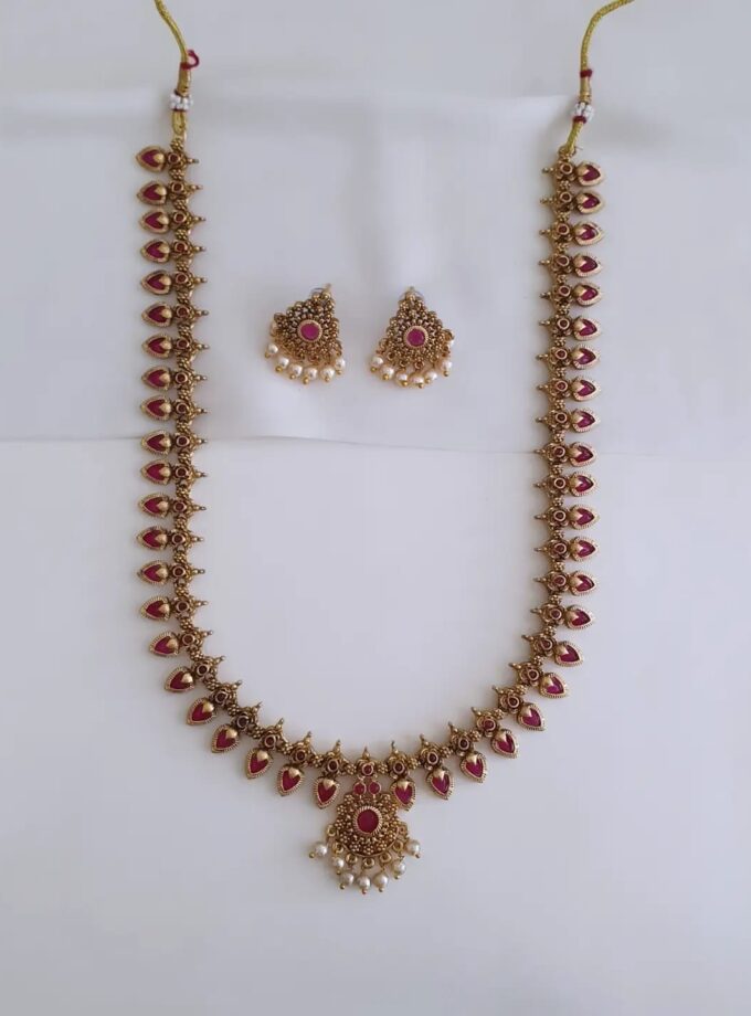 PALAKA SHORT HAARAM-A2846 RUBY