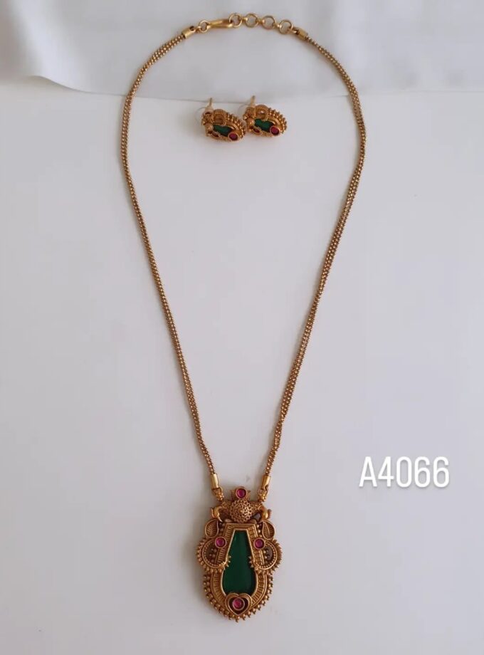 SHORT HAARAM NAGAPADAM-A4066