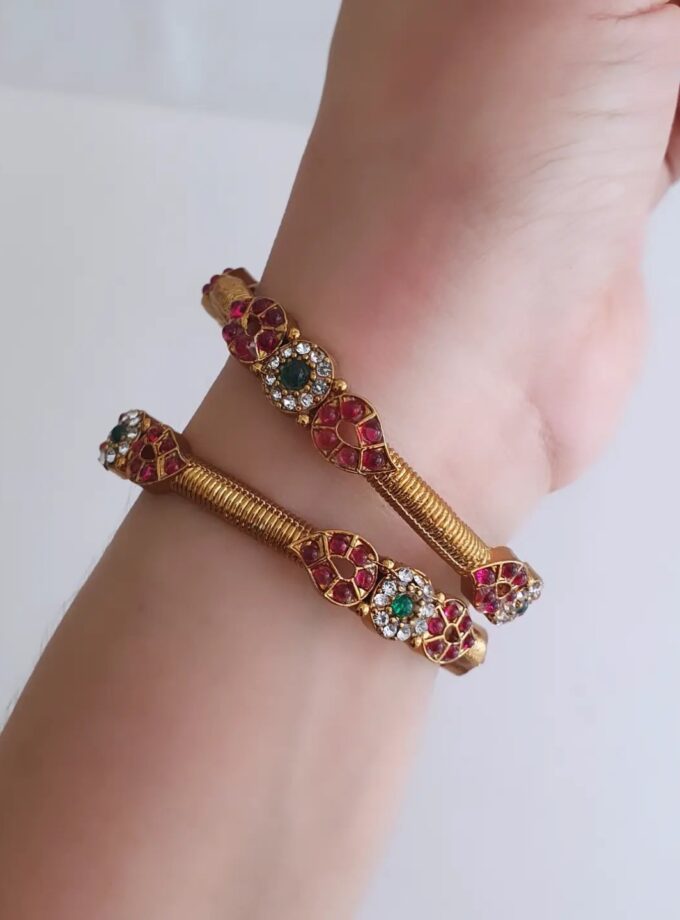 BANGLE SET OF TWO-A4085