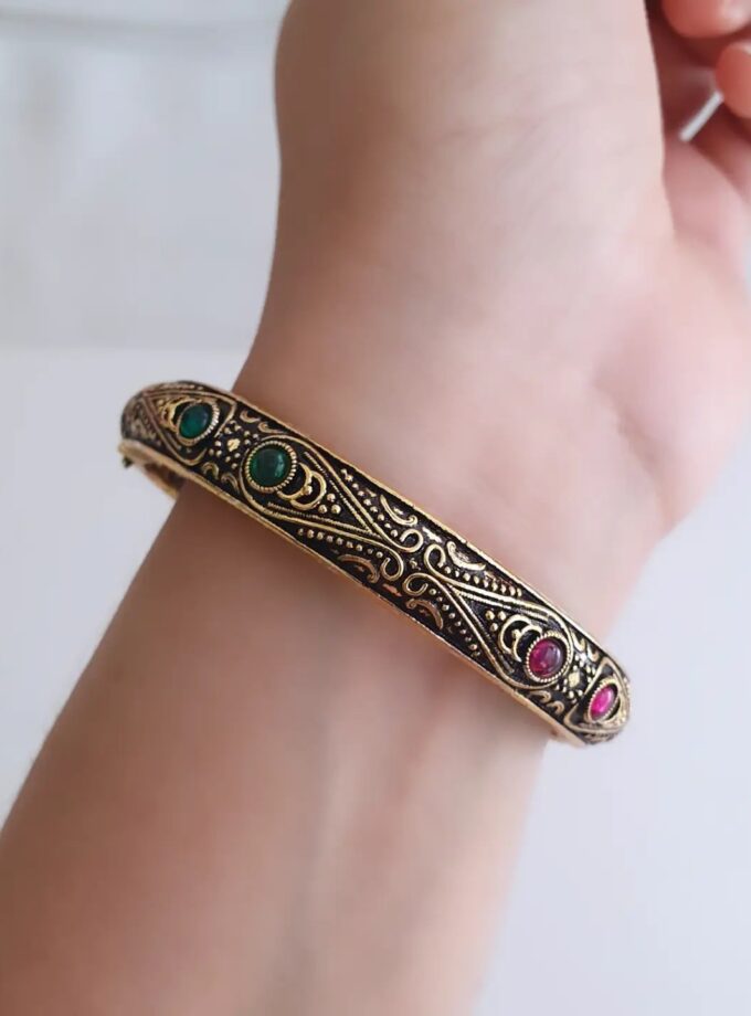 HAND CUFF-A4095 MULTI