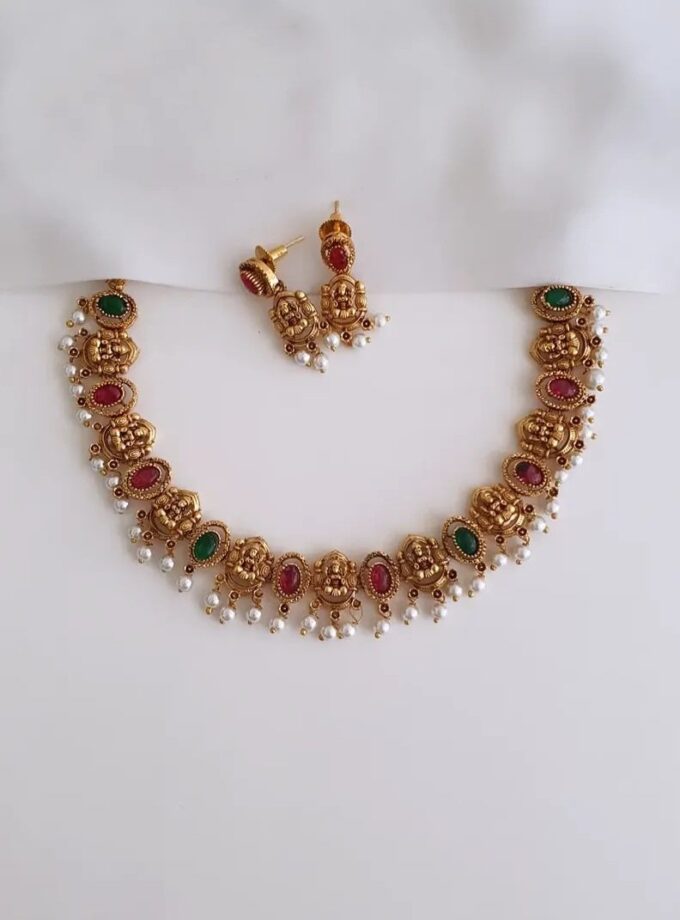NECKLACE LEKSHMI MULTI STONE-A4096