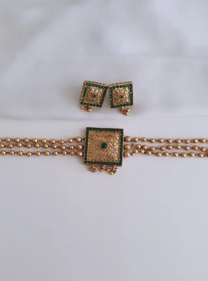 CHOKER-A3870 GOLD GREEN