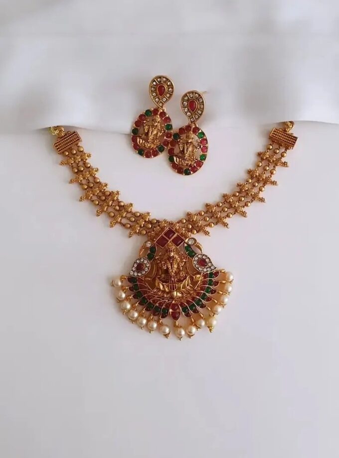NECKLACE-A4112