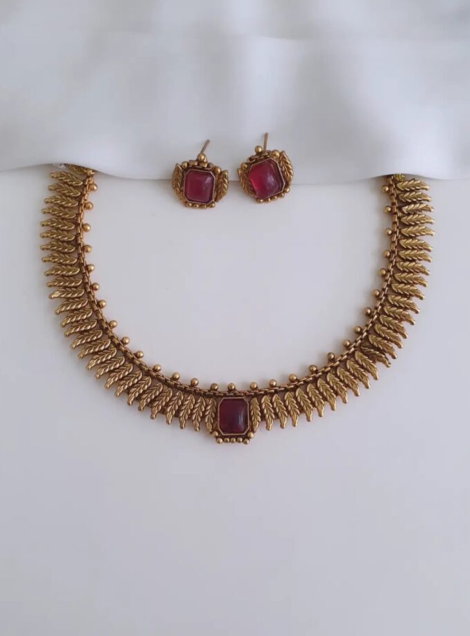 NECKLACE-A4138 RUBY