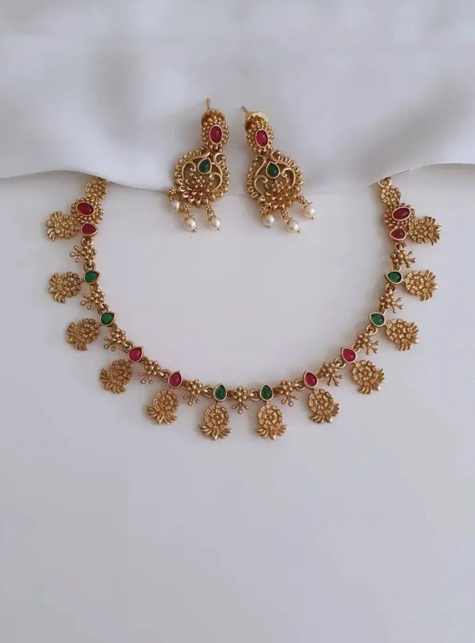 NON IDOL NECKLACE-A4155