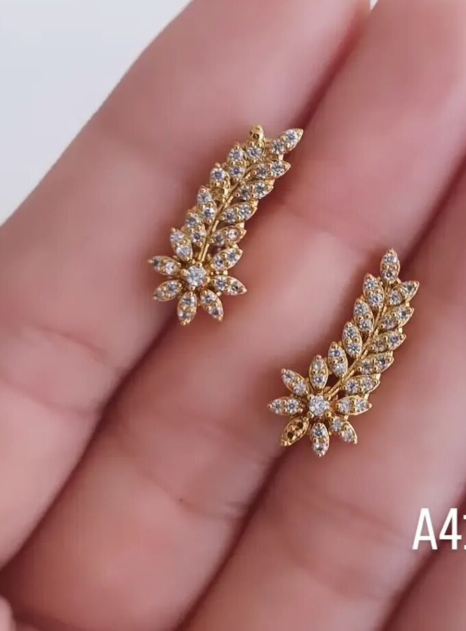 AD STONE EAR CUFF-A4131