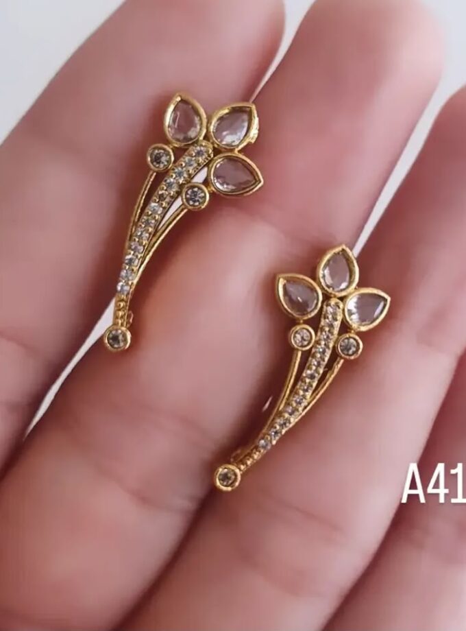 AD STONE EAR CUFF-A4132