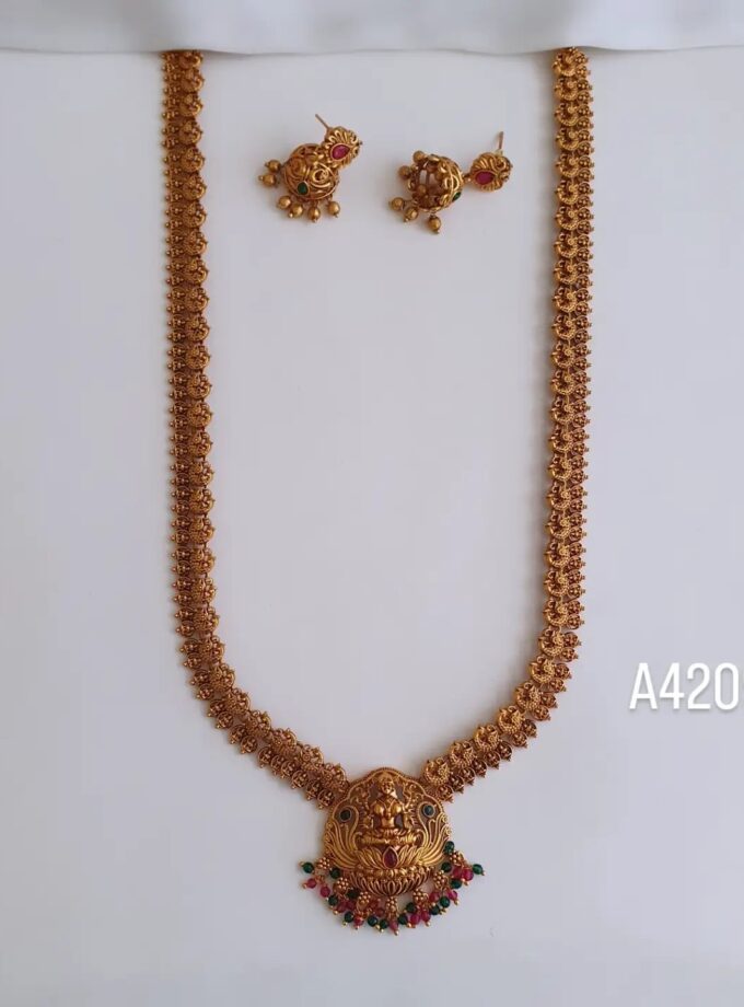LONG HAARAM-A4209