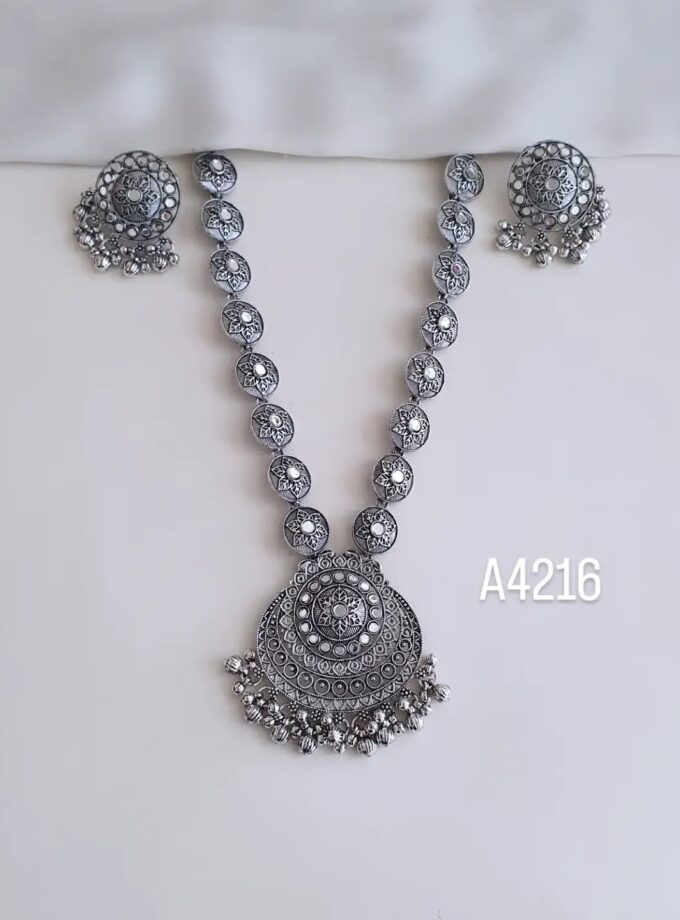 SHORT HAARAM-A4216