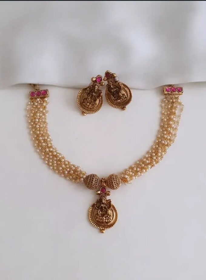 NECKLACE PEARL LAYER-A4265