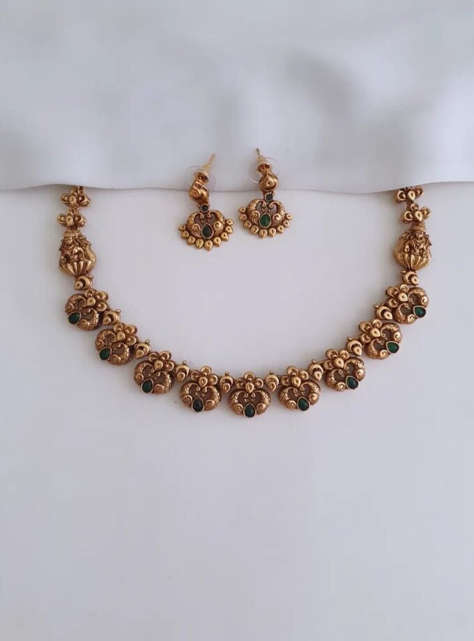 NECKLACE-A4282 GREEN