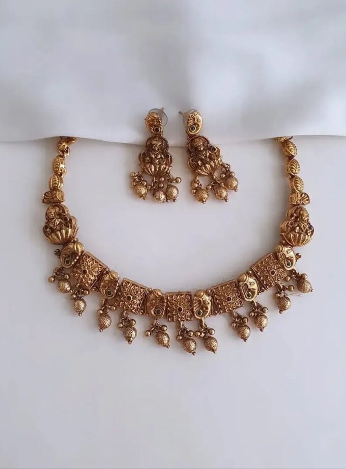 NECKLACE-A4292