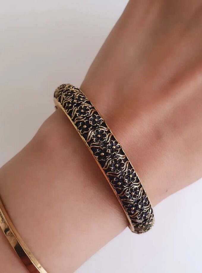 HAND CUFF OXIDISED GOLD-A4095 J