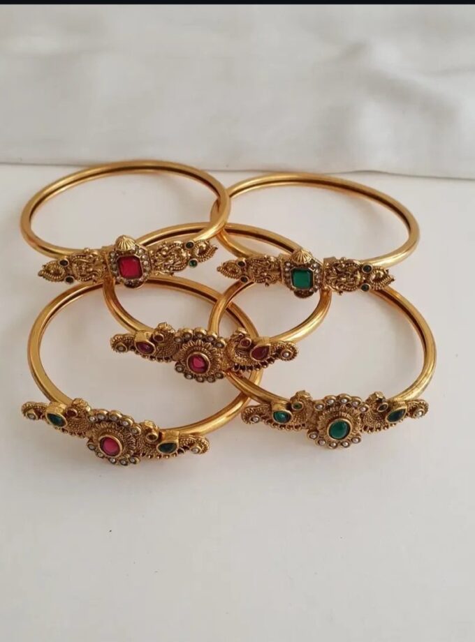 HANDCUFF-A4361 LAKSHMI