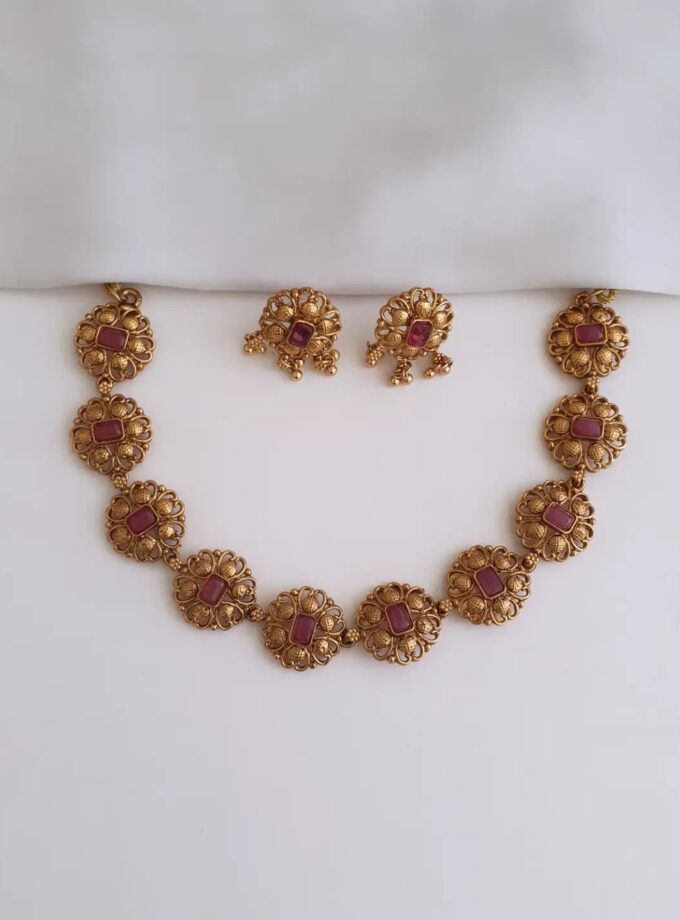 NECKLACE FLOWER-A4384 RUBY