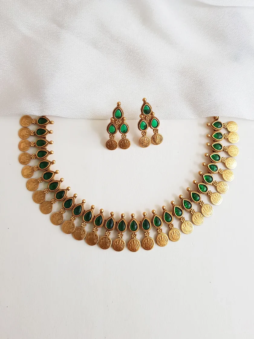 NECKLACE-A755 GREEN