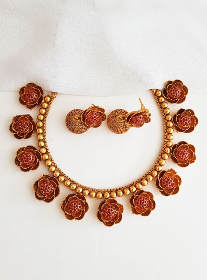 NECKLACE ROSE-A811 RUBY