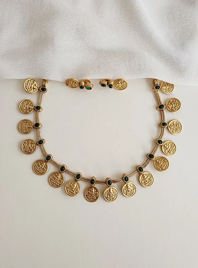 NECKLACE-A908 GREEN