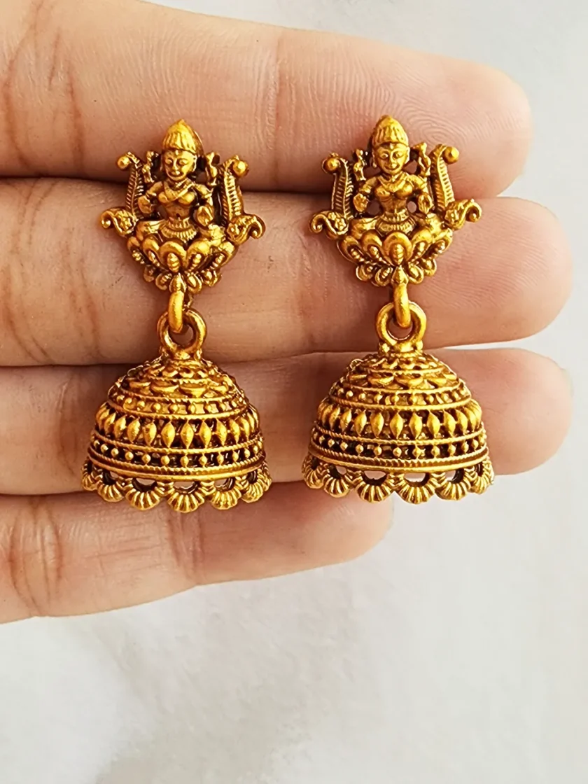 EARRING-B74