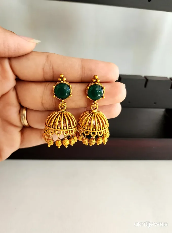 EARRING-B9 ROUND GREEN