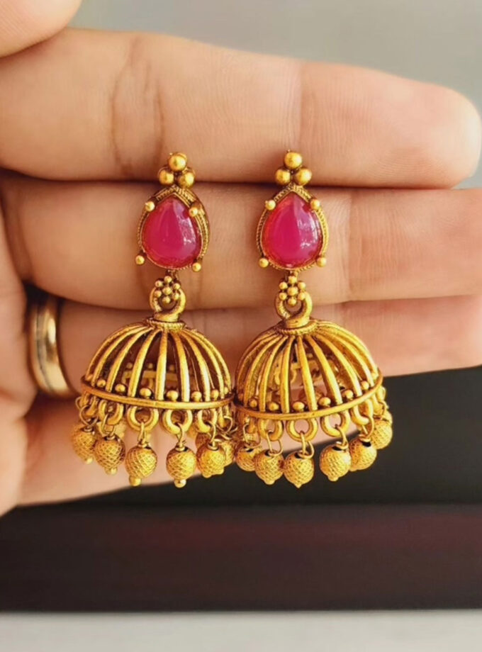 EARRING-E20 DROPS PINK